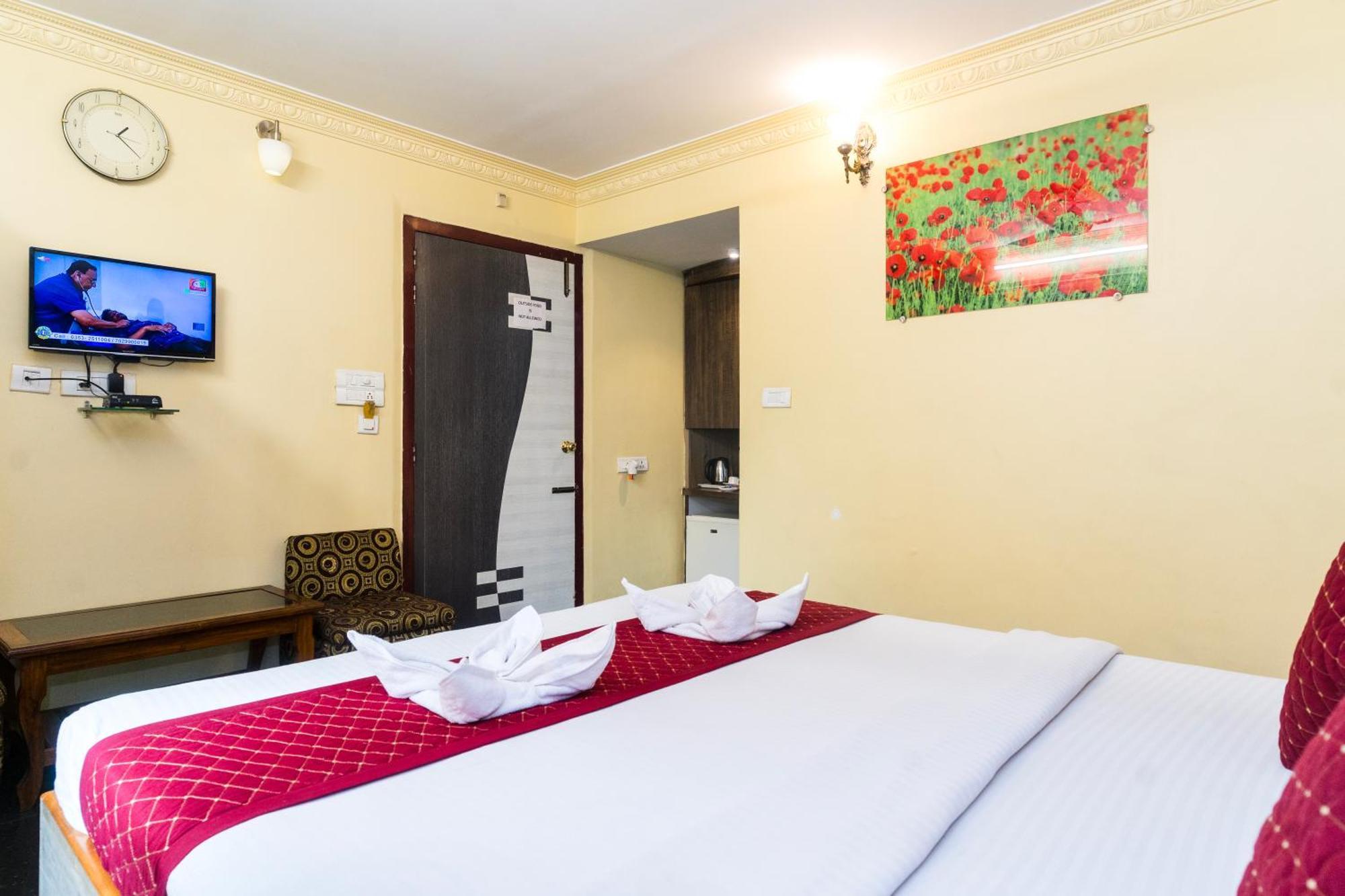 Apples Balaji Inn Siliguri Zewnętrze zdjęcie